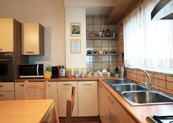 Primo Piano Guesthouse - Bari Policlinico